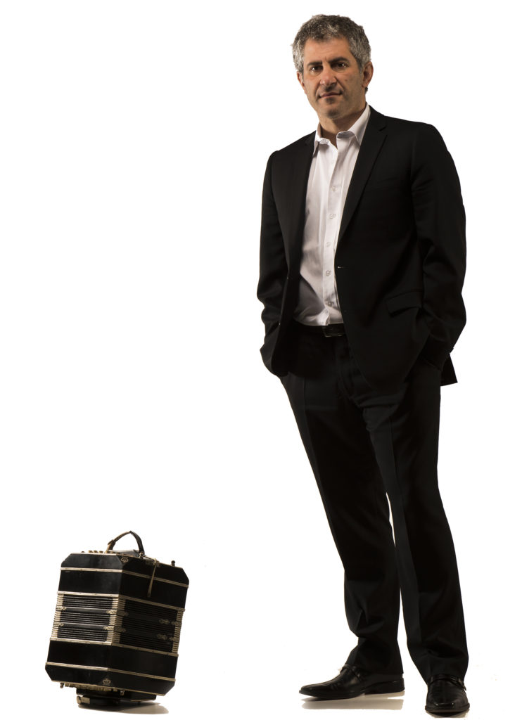 8275-pablo-mainetti-foto-carlos-fuman